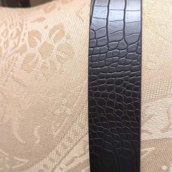 New with tags! XL Black PU/Bonded Leather Belt - Picture 3 of 5